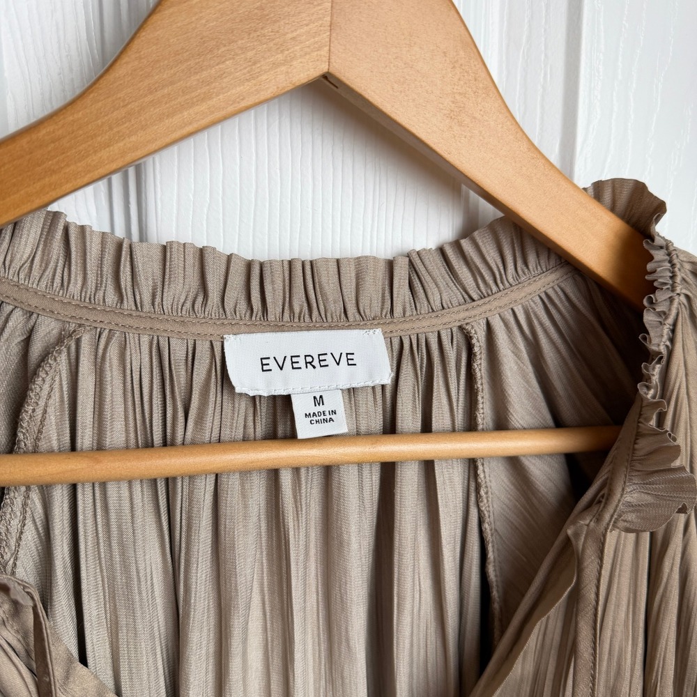Evereve Pleated Ruffle Sleeve Blouse M Taupe Satin Tie Neck Top Work Travel Chic - Picture 5 of 11